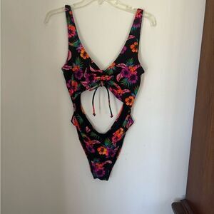 Victoria’s Secret PINK one piece cutout tropical print swimsuit size medium